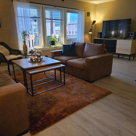 Koselig Og Moderne Leilighet, Meget Sentralt I Narvik Med Gratis Parkering! 外观 照片